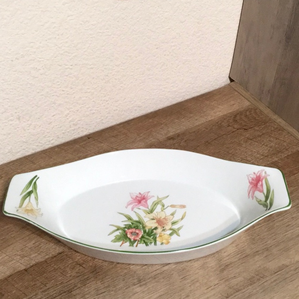 Jade Lily 13” Fine Porcelain Baking Dish Floral